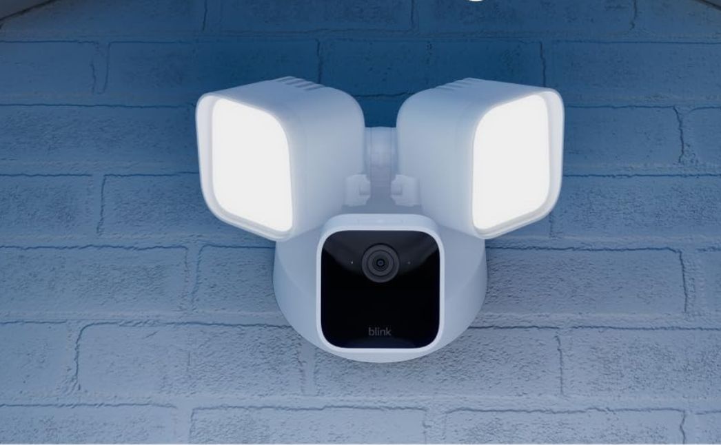 blink wired floodlight camera