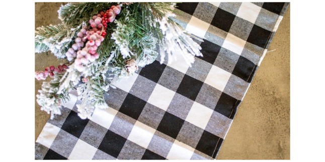 buffalo plaid table runner