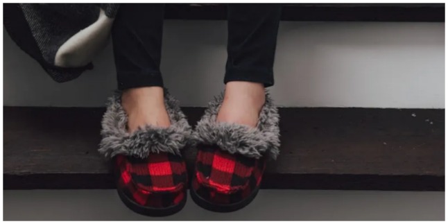 buffalo plaid slippers