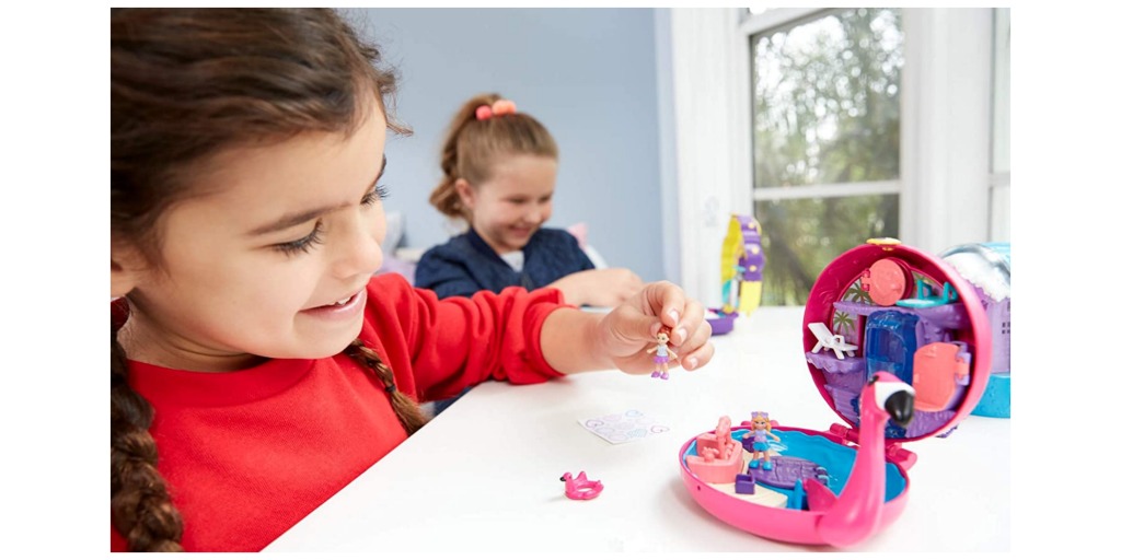 polly pocket compact