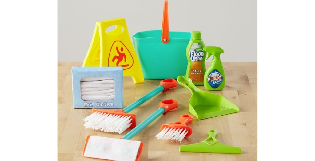 toy cleaning set