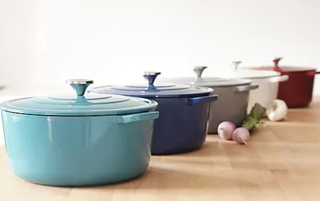 cooks cast iron dutch oven