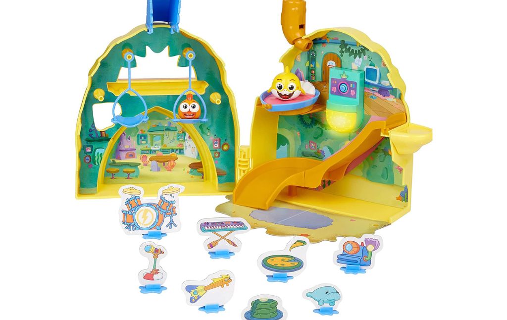 baby shark playhouse