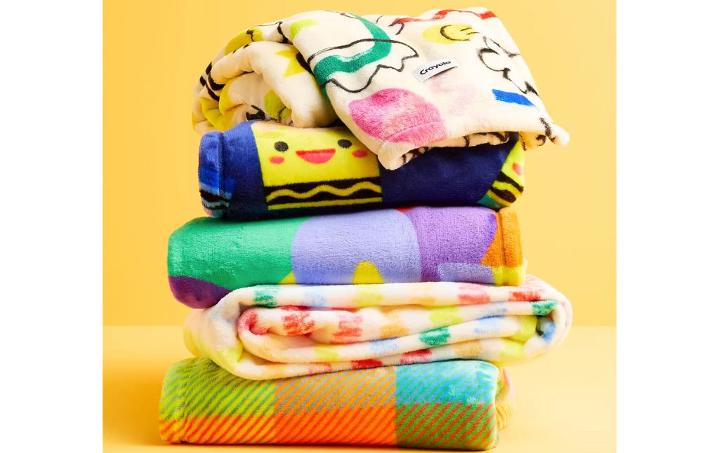 crayola blankets