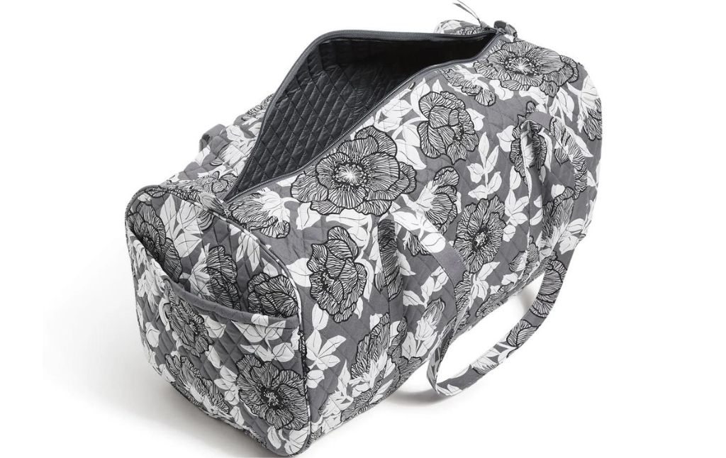 vera bradley duffel bag