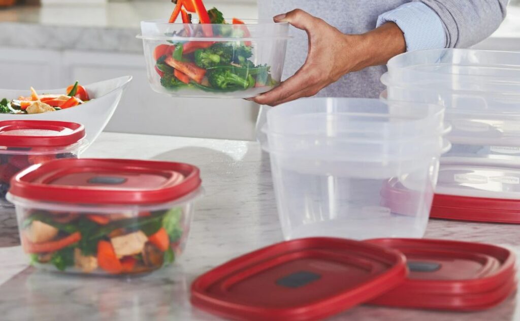 rubberrmaid food storage 