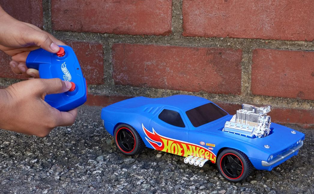 hot wheels racing car