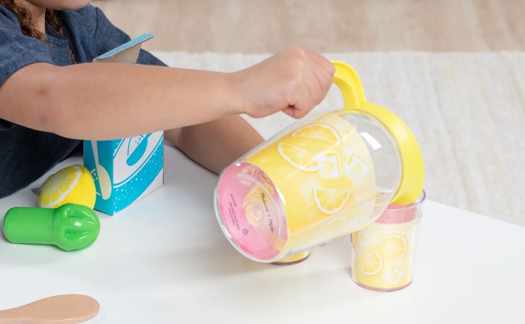 melissa doug lemonade stand