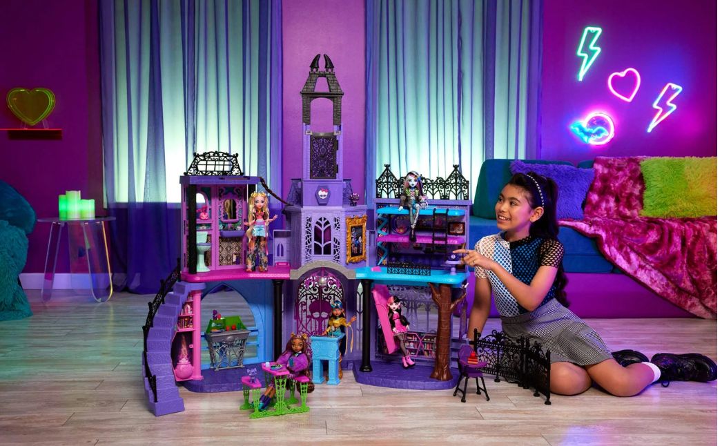 monster high house