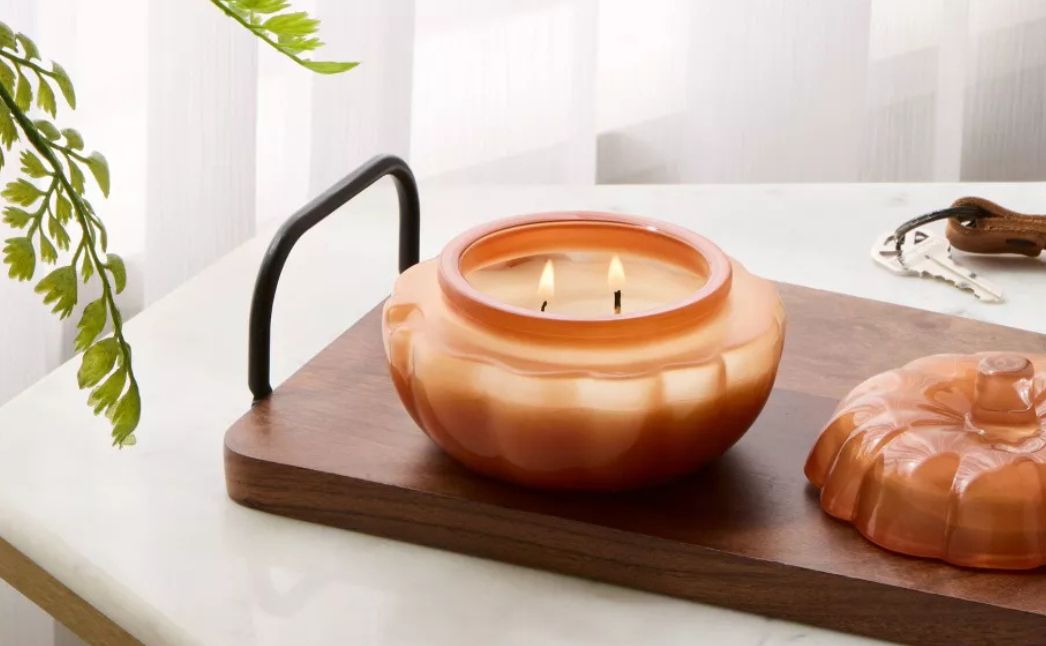 pumpkin candle