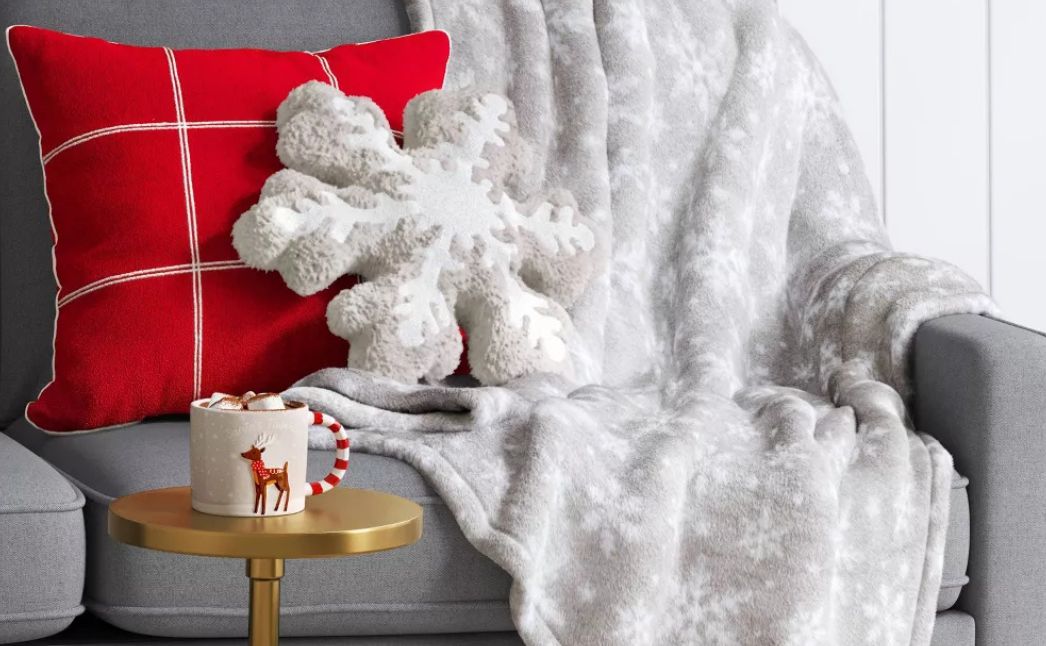 wondershop christmas throw