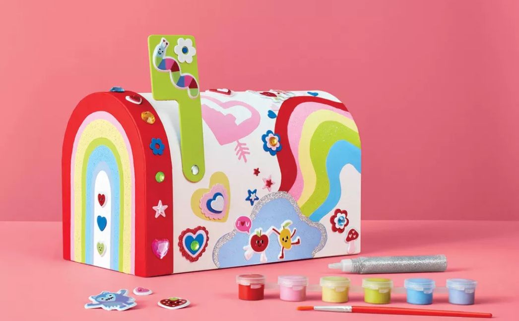 mondo llama valentine craft kit