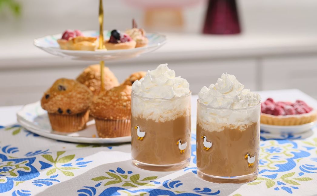 geese drinking glasses