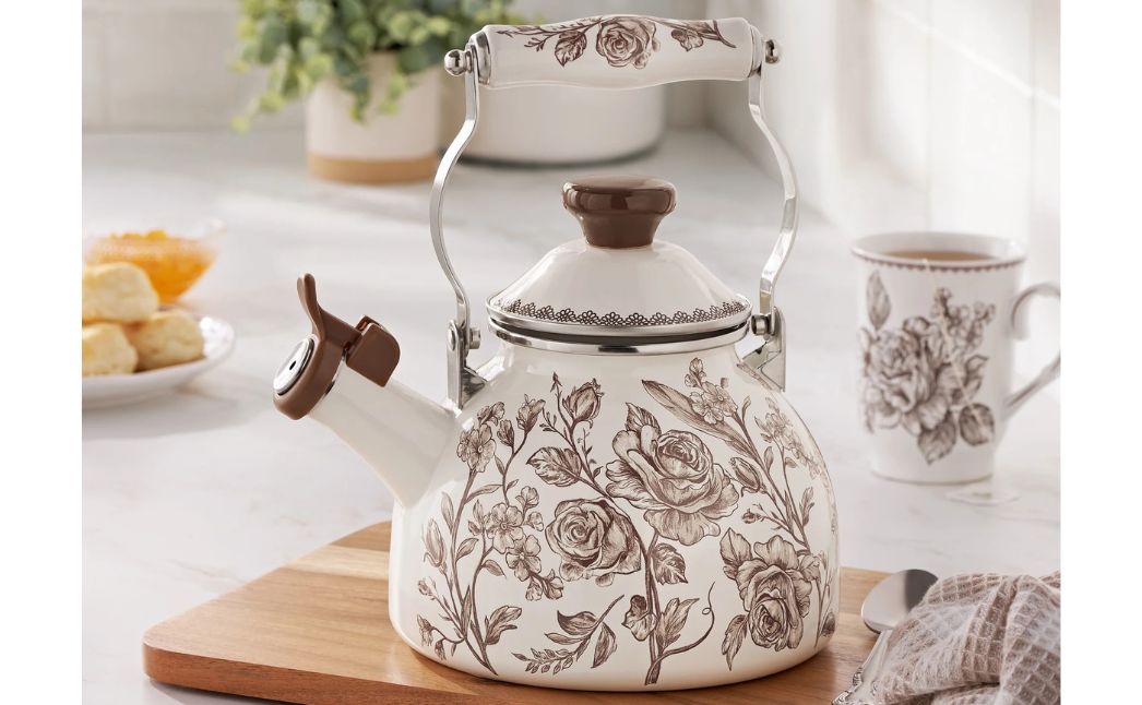 the pioneer woman tea kettle
