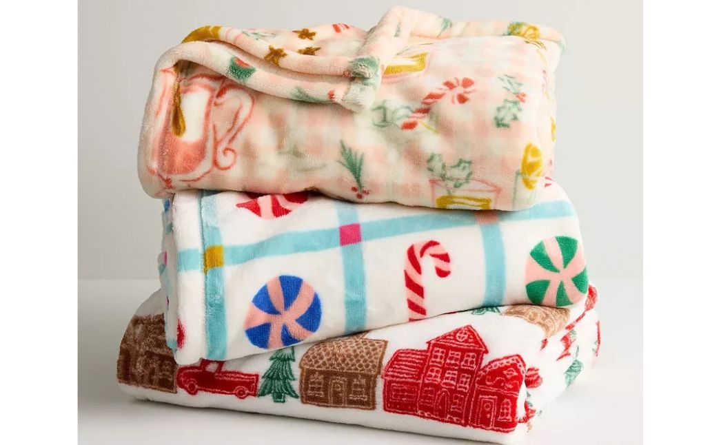 the big one holiday throws